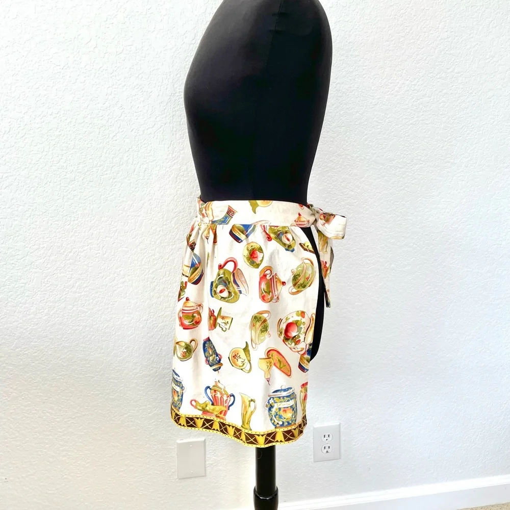 Vintage Cream Half Apron with Colorful Teapot & Utensil Motif